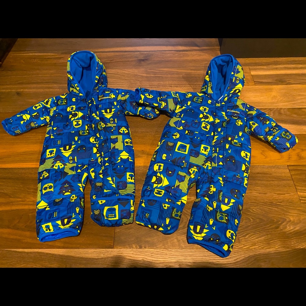 Twins Set - Columbia snowsuits x2